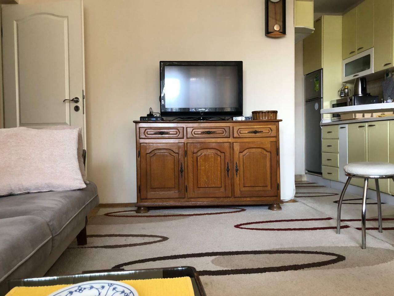 Ulpiana Apartment Приштина Экстерьер фото