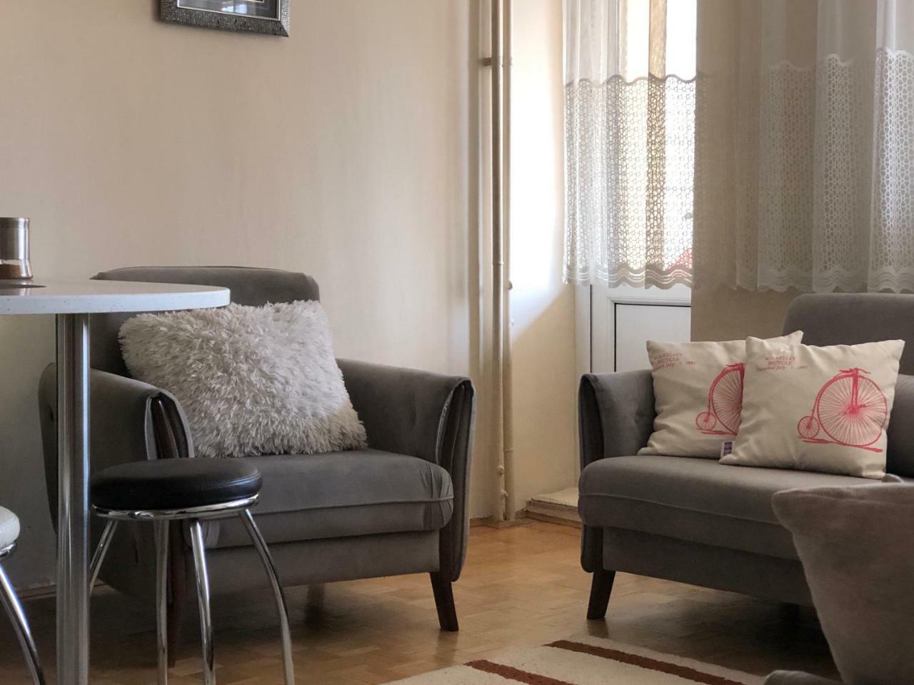 Ulpiana Apartment Приштина Экстерьер фото